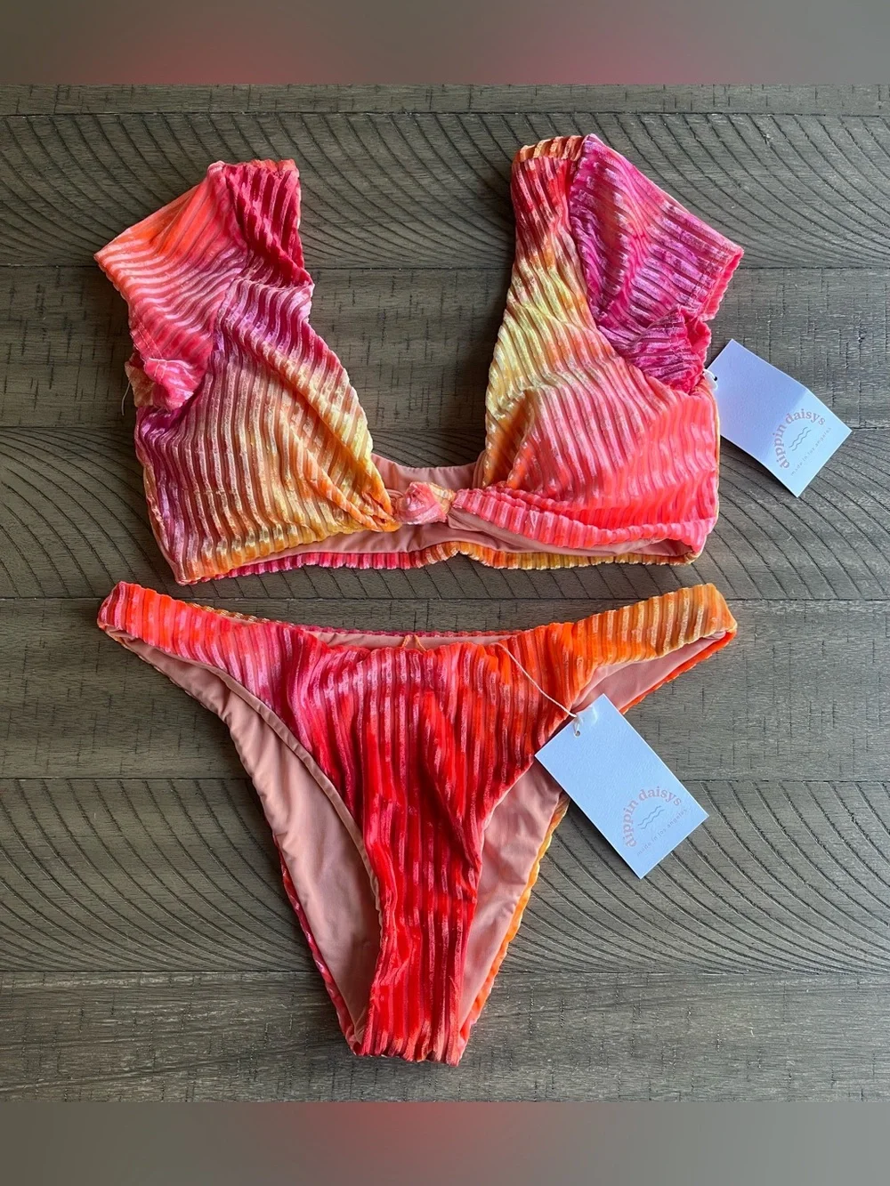 NWT Dippin' Daisy's Textured Velvet Tie-Dye Bikini Size Small Pink Orange Ombre